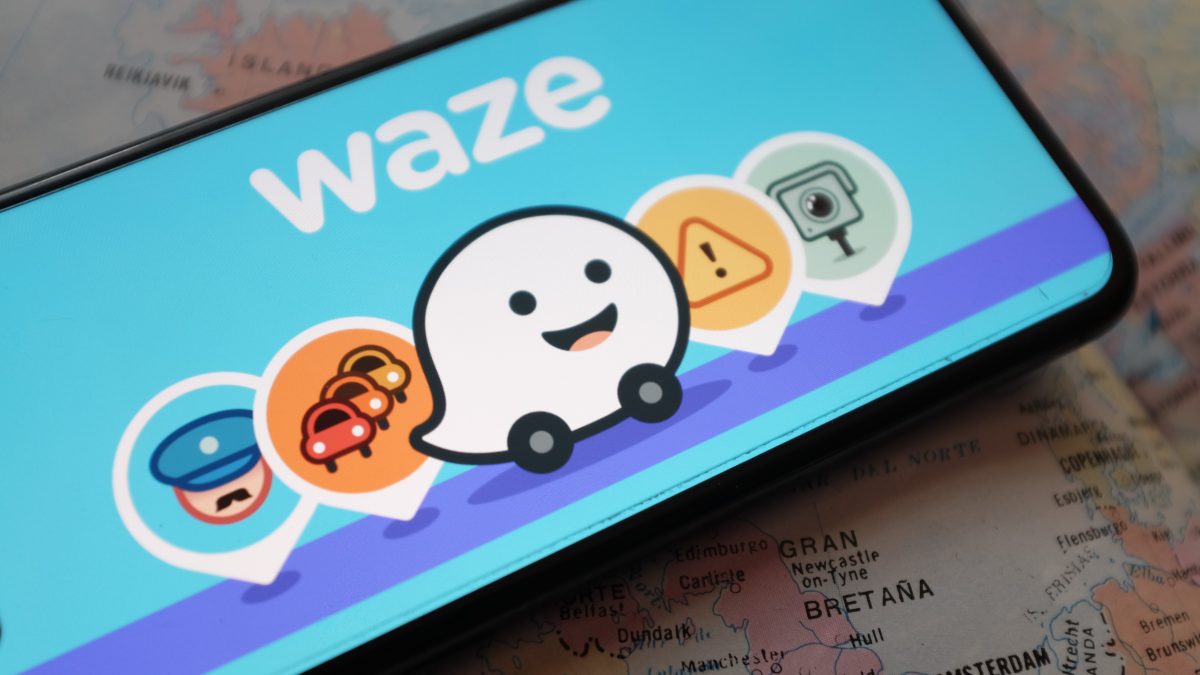 Waze Mods Cestujte časem! Waze přidává retro mód, se kterým zažijete spoustu ...
