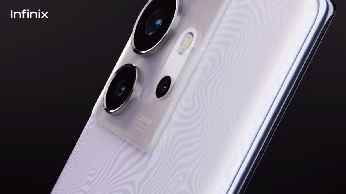 Infinix zatápí pod kotlem. Promuje novou vlajku s parametry jako z říše ...