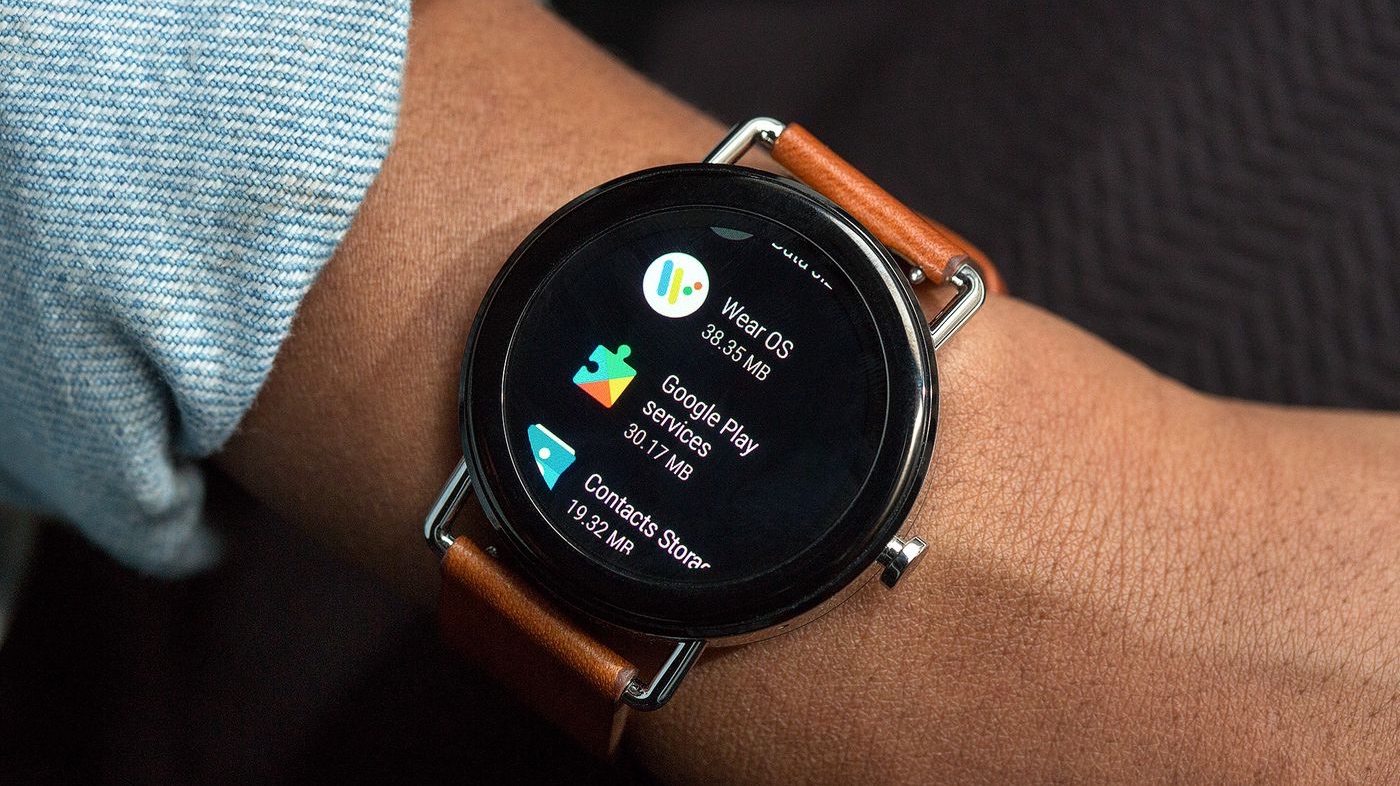 Google představil systém Wear OS 4. Hodinkám zlepší výdrž a nabídne ...