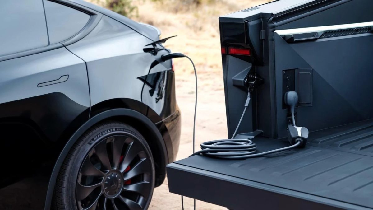 Tesla a technologie V2L / V2H | Zdroj: Tesla